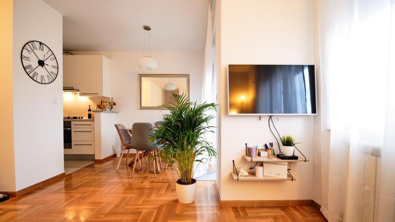 Lovely Apartment Mira Near Airport Zagreb Velika Gorica Luaran gambar